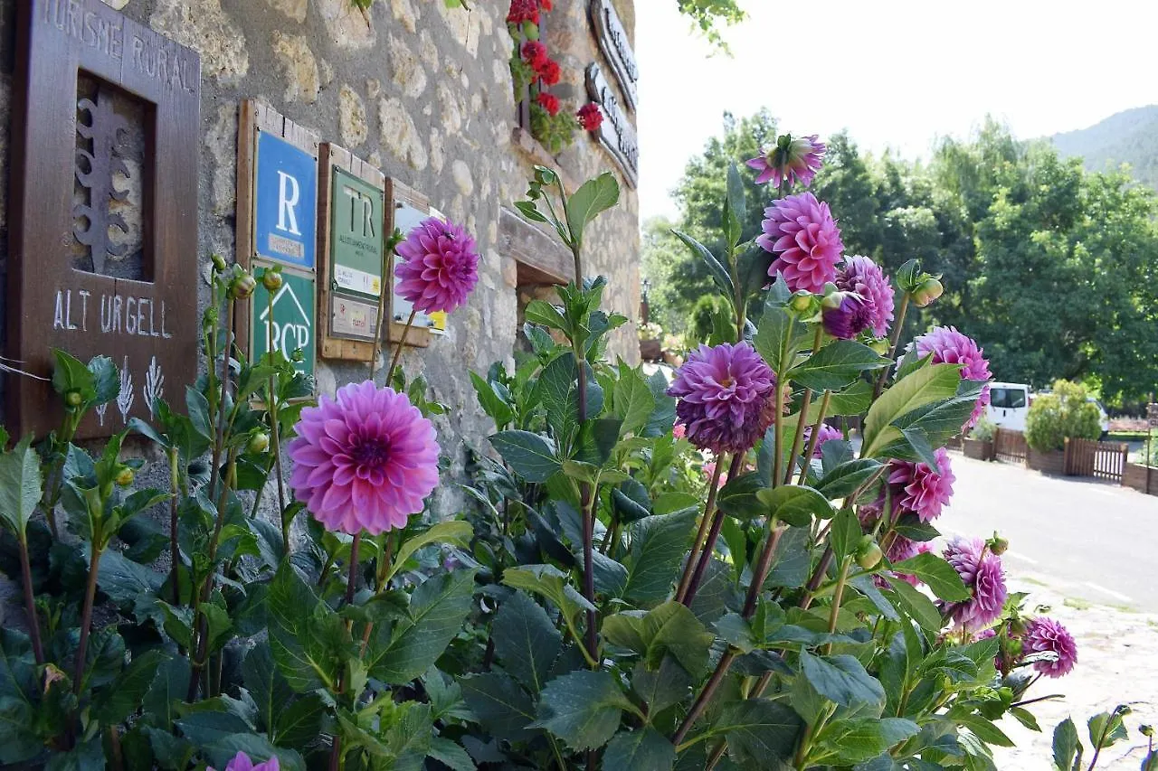Casa Rural Moli De Fornols Guest house